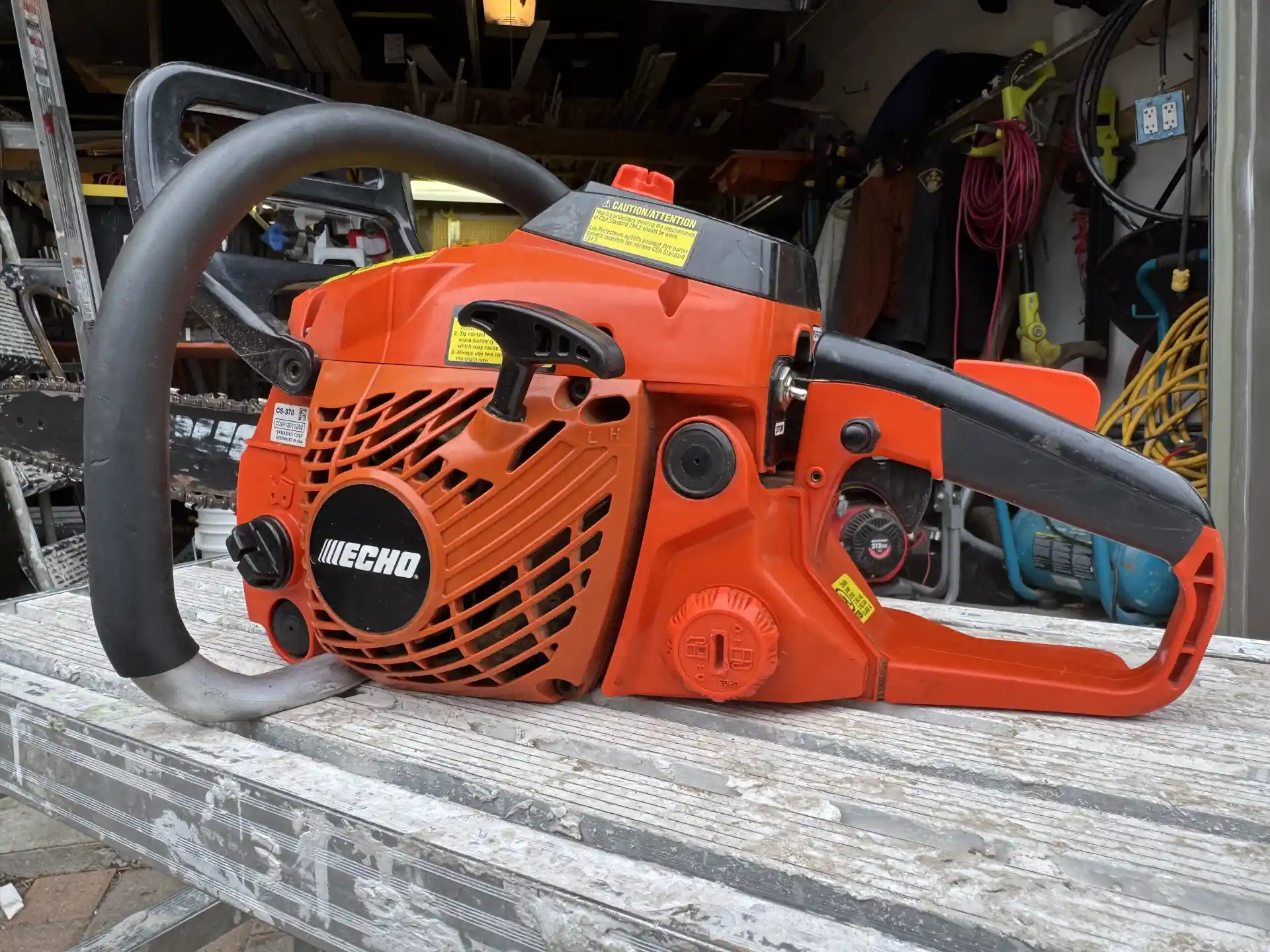 Echo 16” Gas Chainsaw : Great Condition!