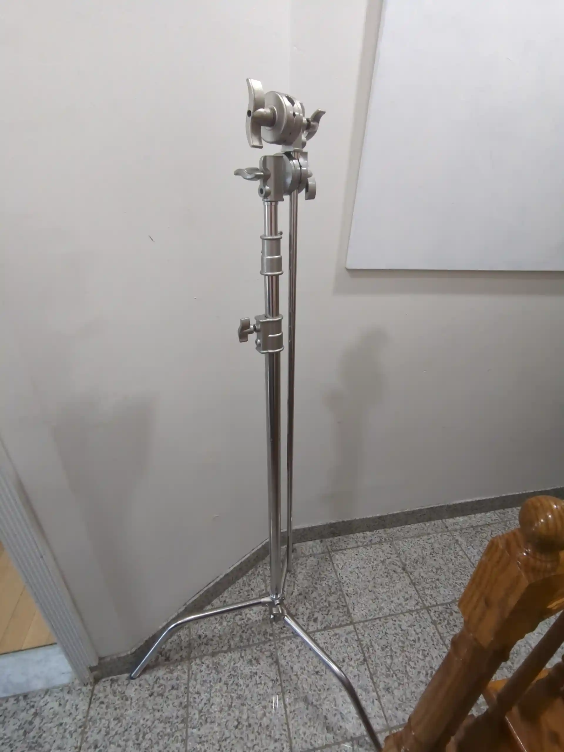 C-Stand