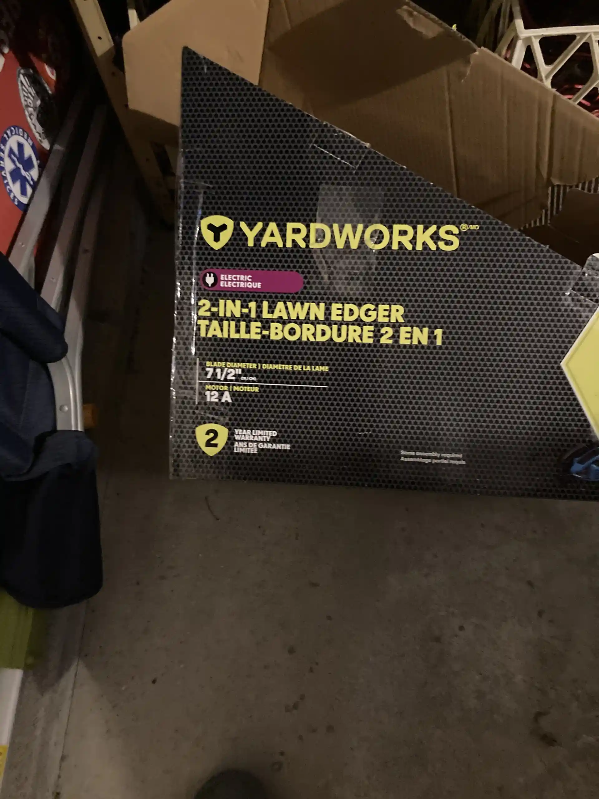 Lawn edger