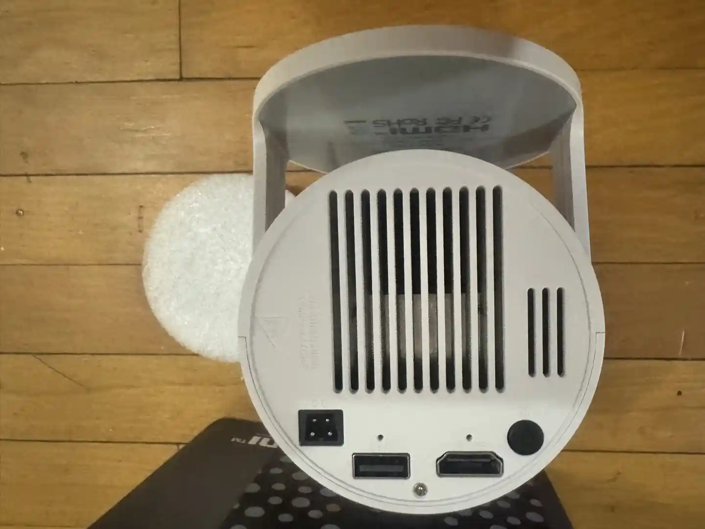 Multimedia Projector