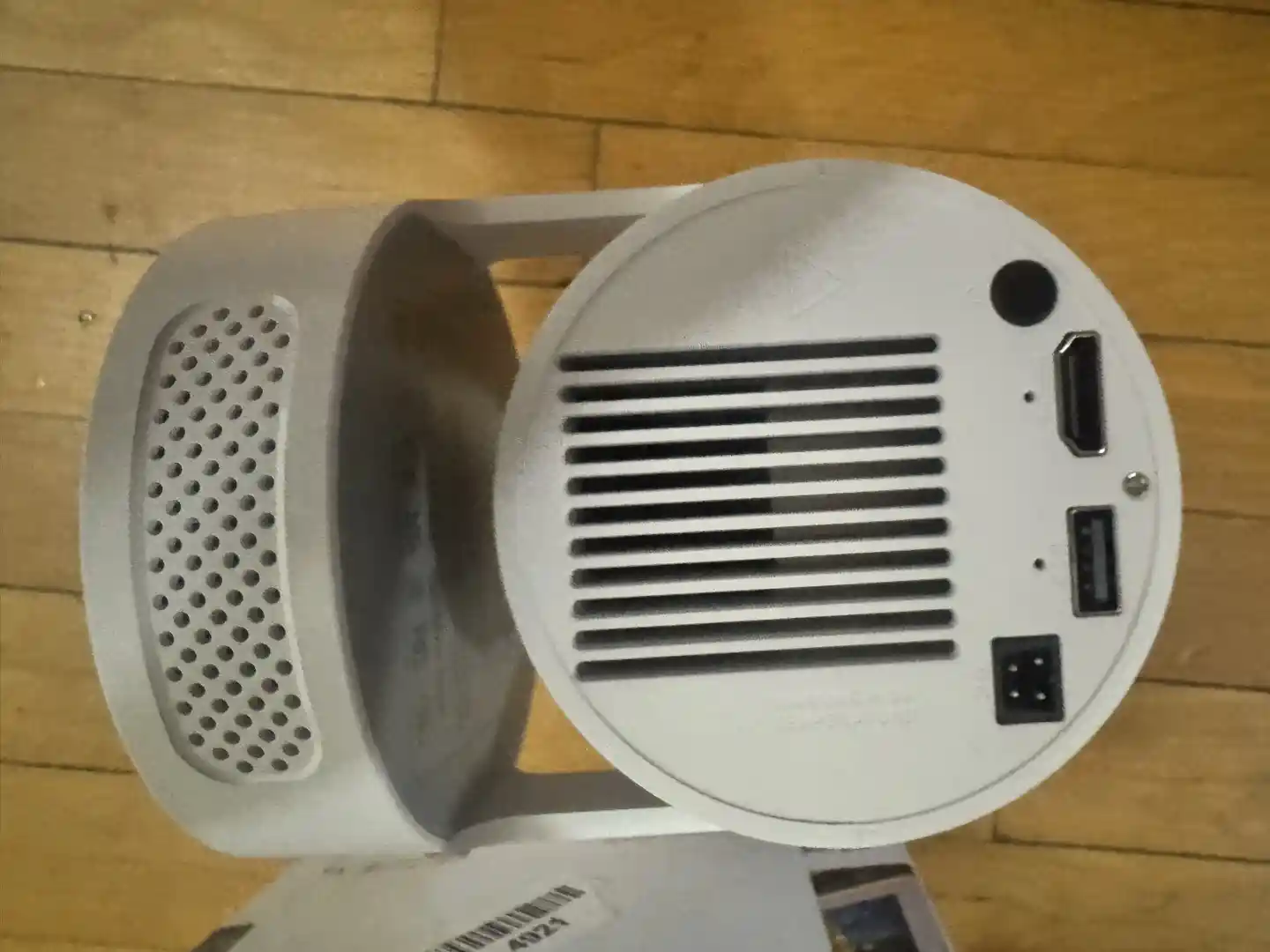 Multimedia Projector