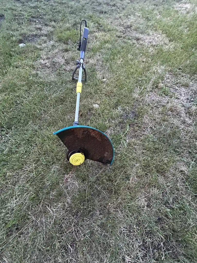 Grass Trimmer/Edger Electric Corded Dual Line