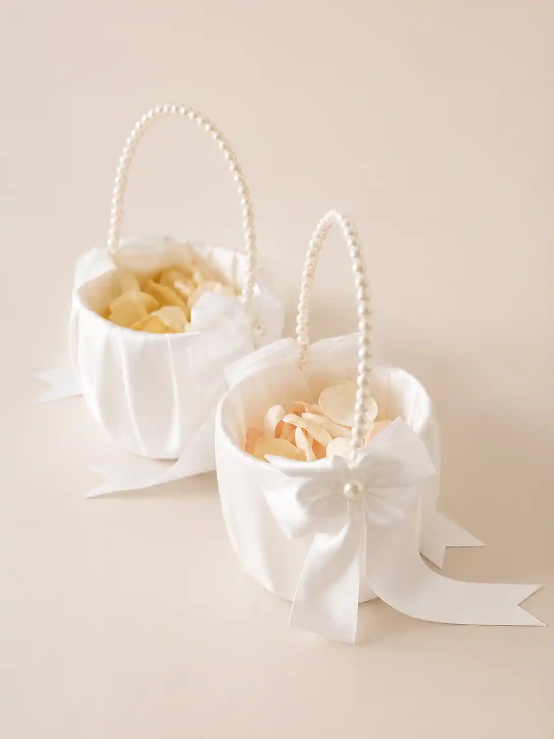 Flower girl baskets that make the sweetest memorie