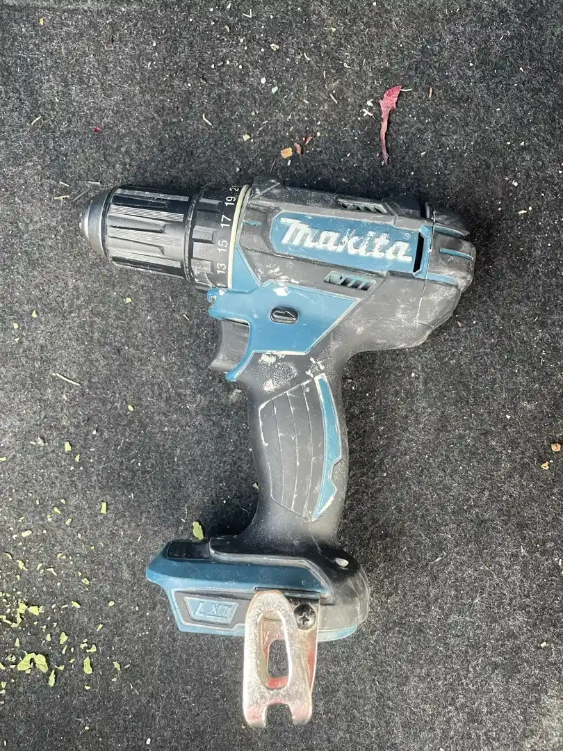 Makita drill gun