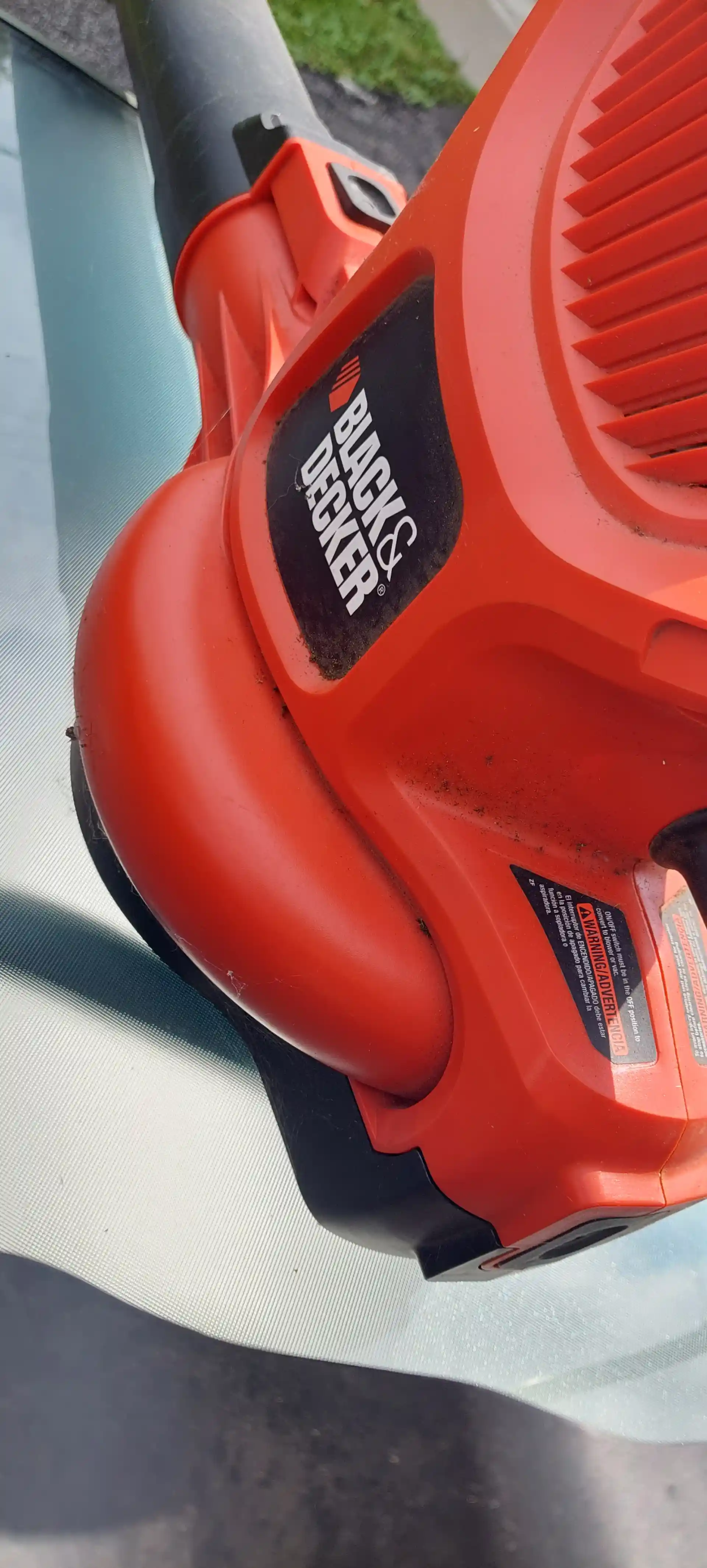 Black and Decker bv6000 Corded Leaf Blower