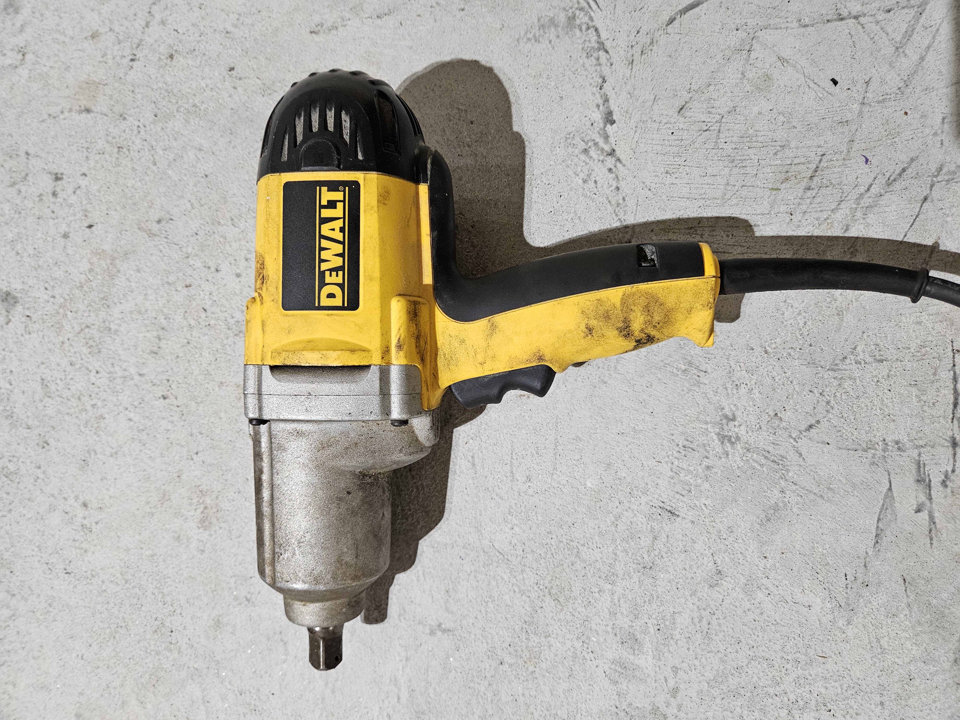 DEWALT 1/2-inch (13 mm) Impact Wrench