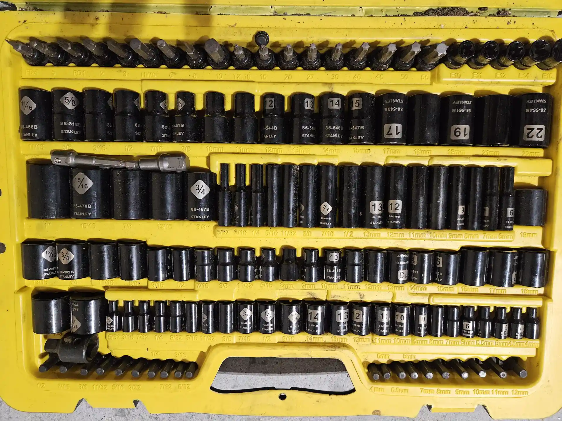 Stanley Chrome Socket Set, 229-pc SAE/Metric