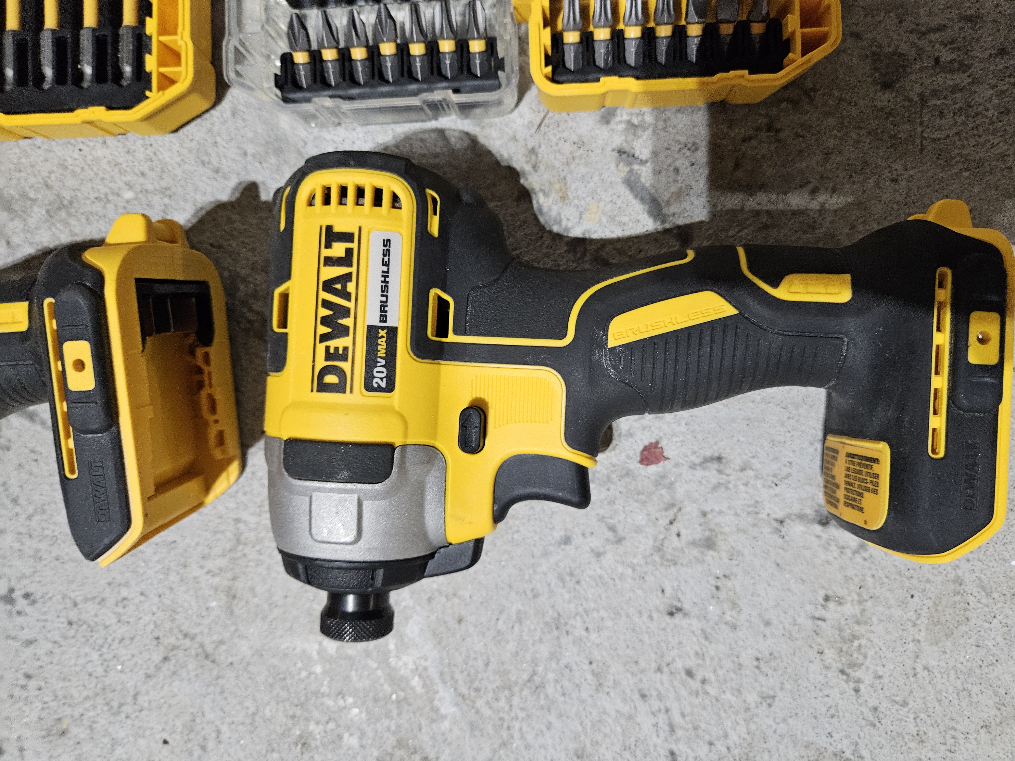 DEWALT 20V Cordless Drill/Driver and Impact