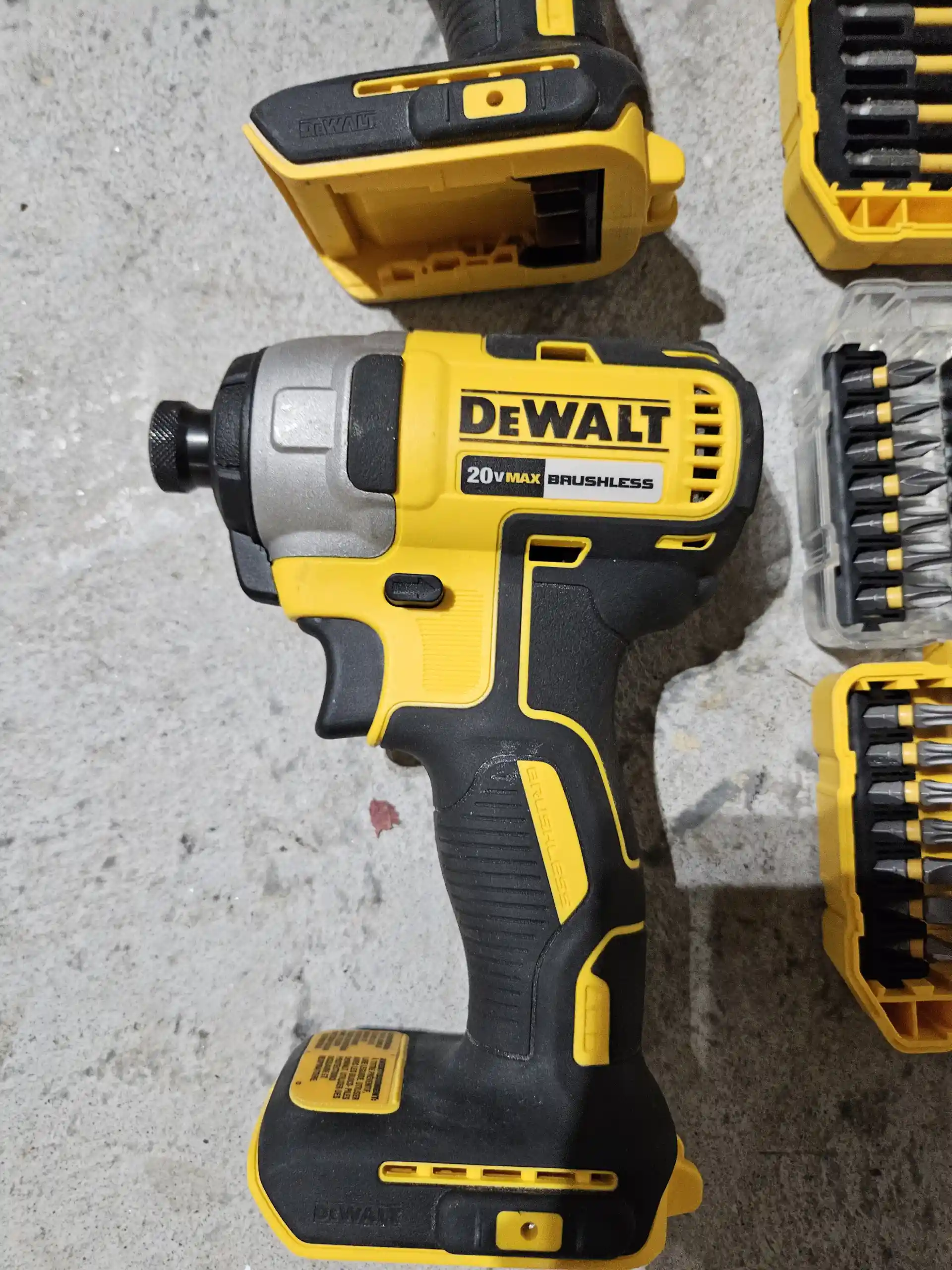 DEWALT 20V Cordless Drill/Driver and Impact