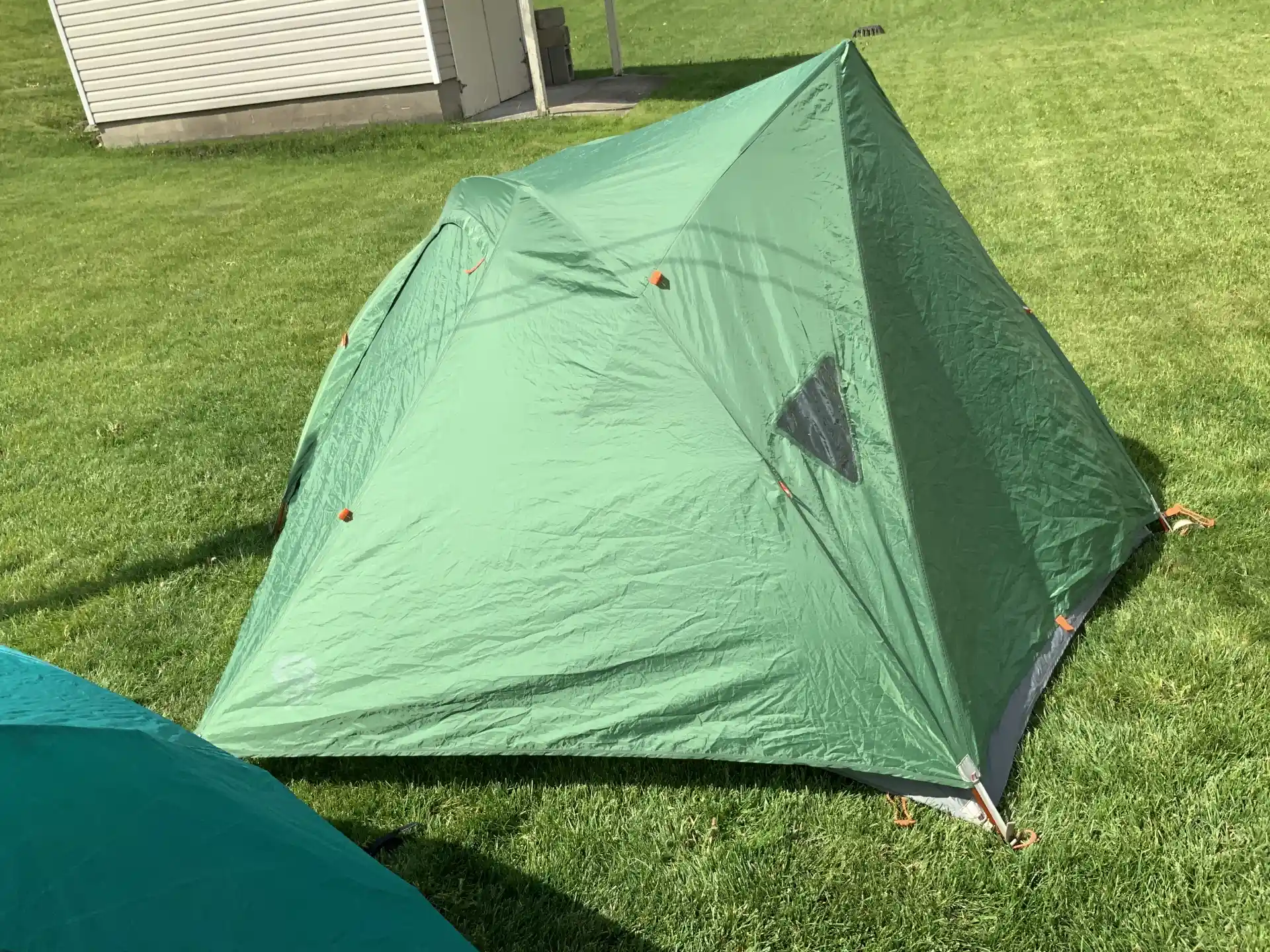 Mountain harware 3 season backpacking tent