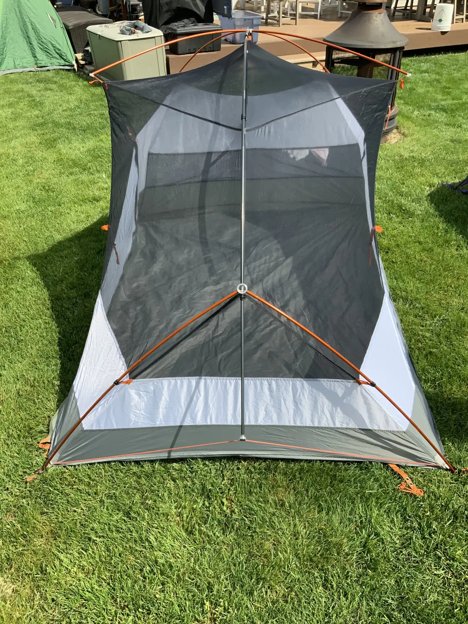 Mountain Hardware 3 person backpacking tent