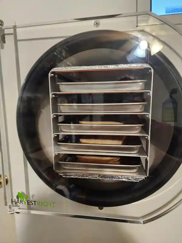 Medium Harvest Right Freeze Dryer