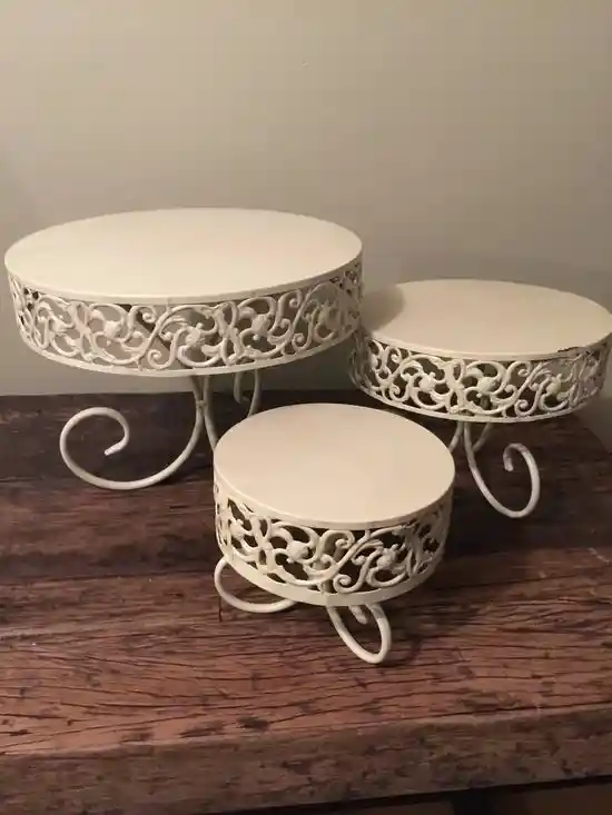 Metal Cake Stand Trio in Cream