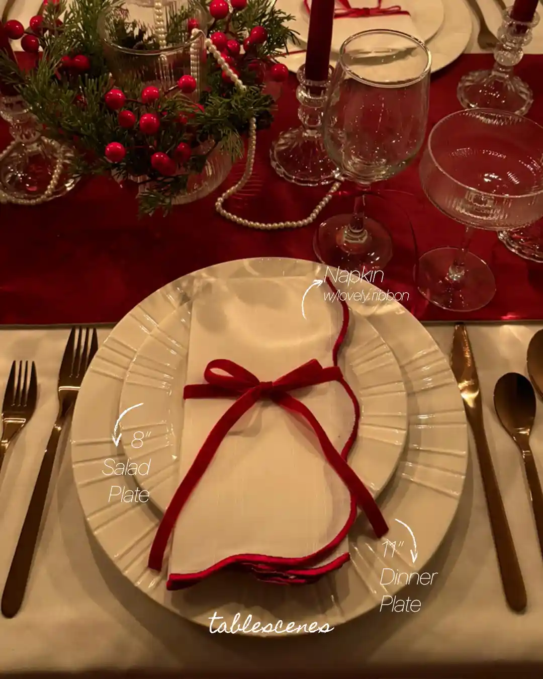 Holiday Dinning Decor Rental Set