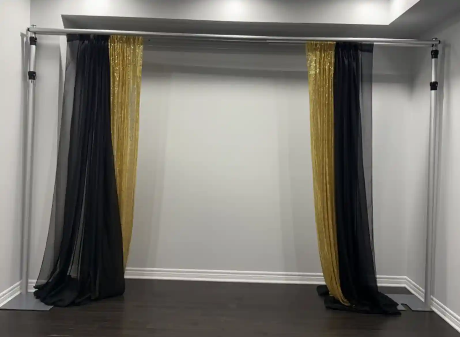 Backdrop stand single bar (heavy duty)