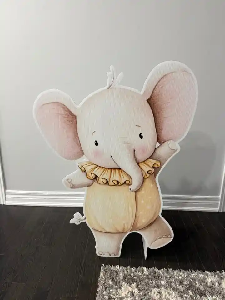8 Carnival themed animals cut outs
