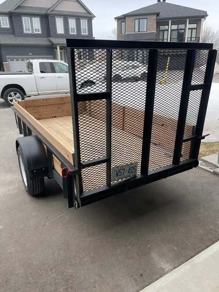 Trailer 5' x 10'