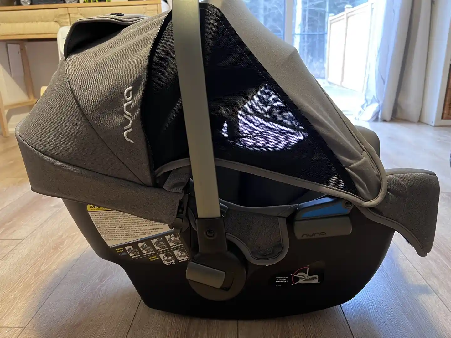 Nuna Mixx Infant Car Seat with base