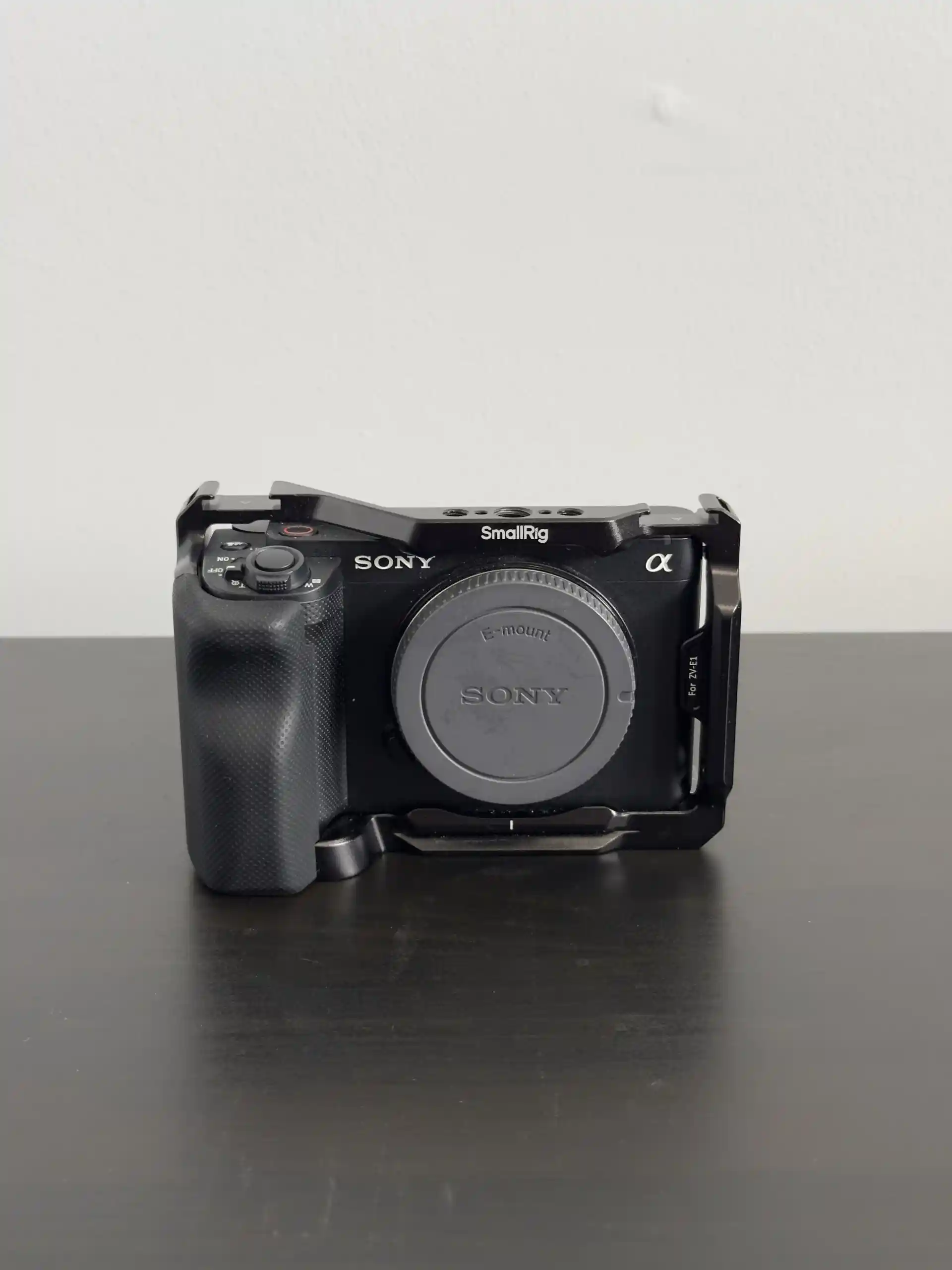 Sony ZV-E1 - Camera Body Only